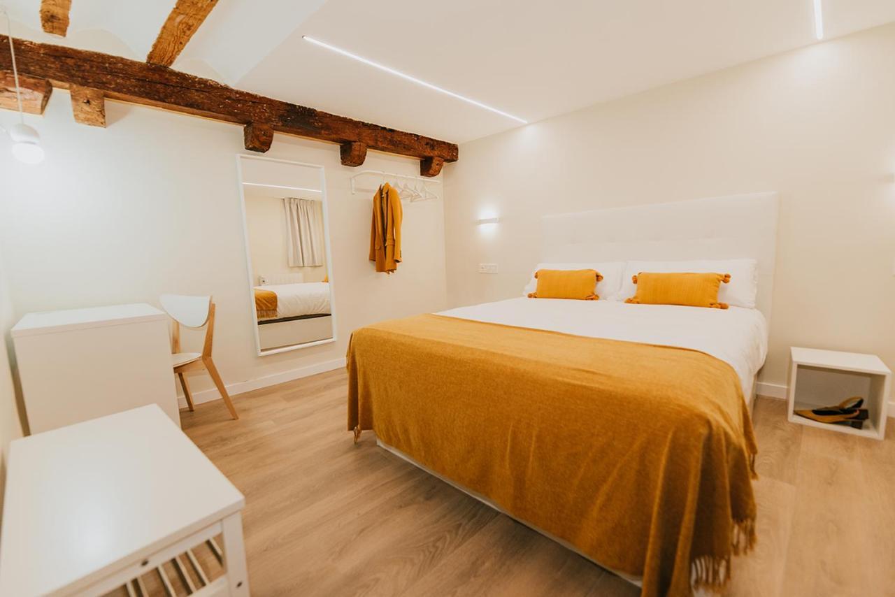 Apartamentos Burgosuites Esterno foto